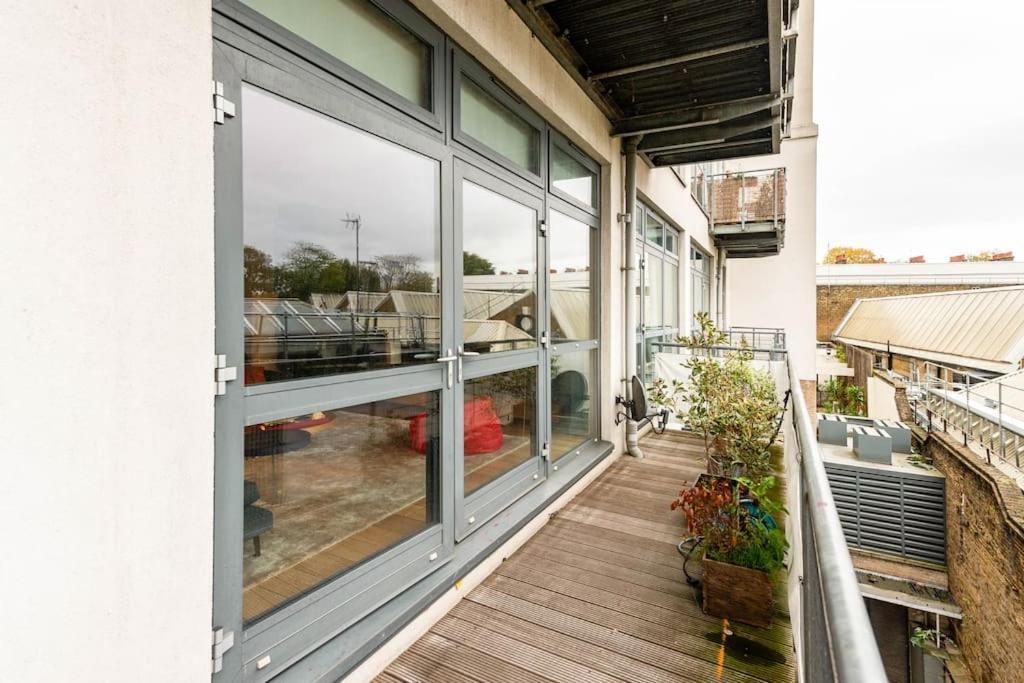 Luxurious Flat Sunny, Quiet, Design, Lift, Balcony Lägenhet London Exteriör bild